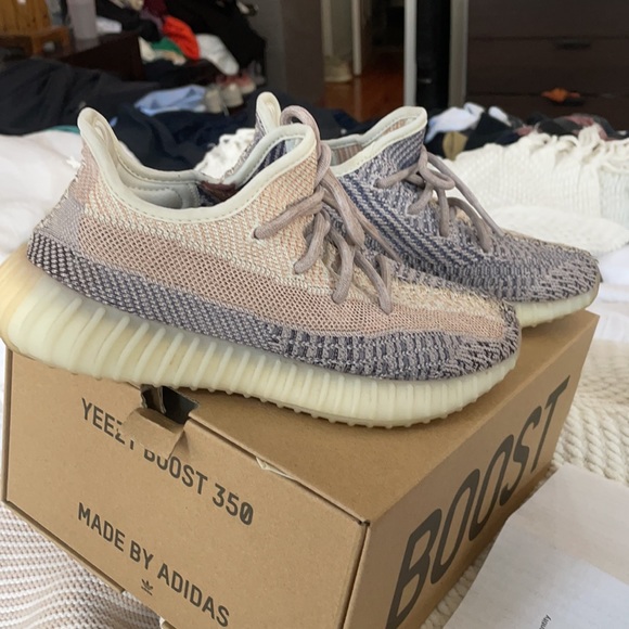YEEZY BOOST 350 V2 ADULTS ASH PEARL - Picture 6 of 6